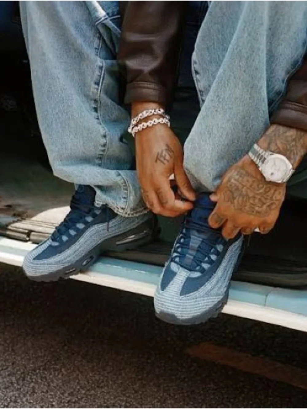 Levi’s x Nike Air Max 95 OG ‘Obsidian’
